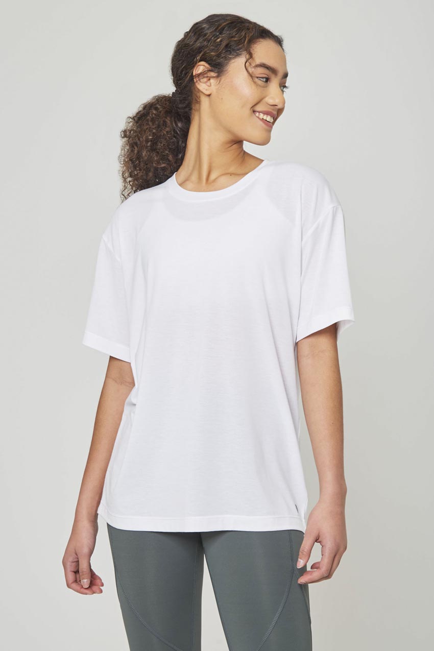 MPG Sport Ethos Dynamic Recycled Boyfriend Anti-Stink Short Sleeve T-Shirt in Simply White