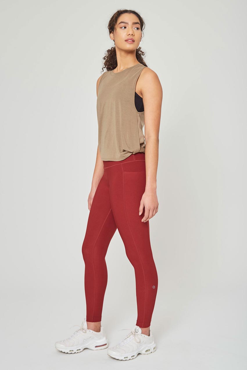 Maddy Dynamic Recycled Side Twist Anti-Stink Tank Top