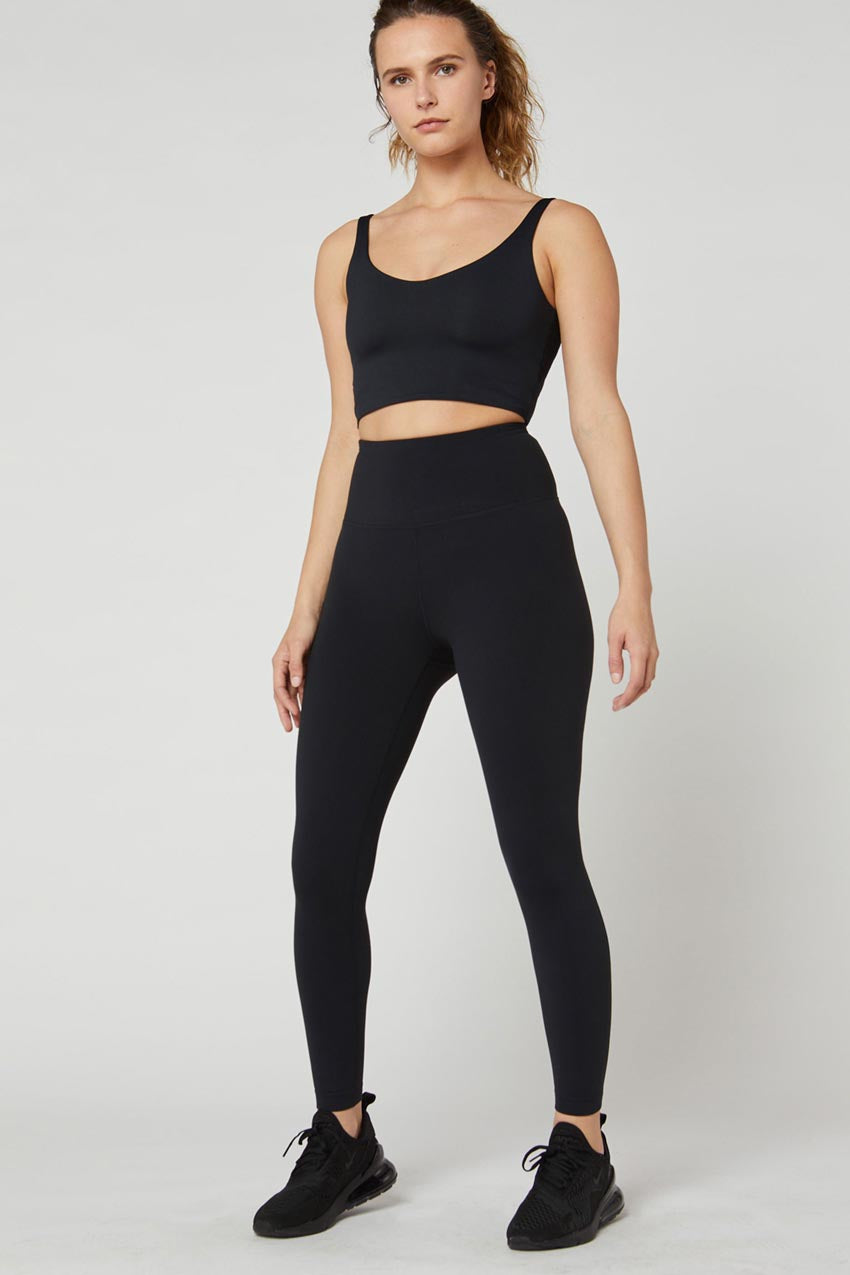 Sloane Vital Cropped V-Neck Light Support Sports Bra