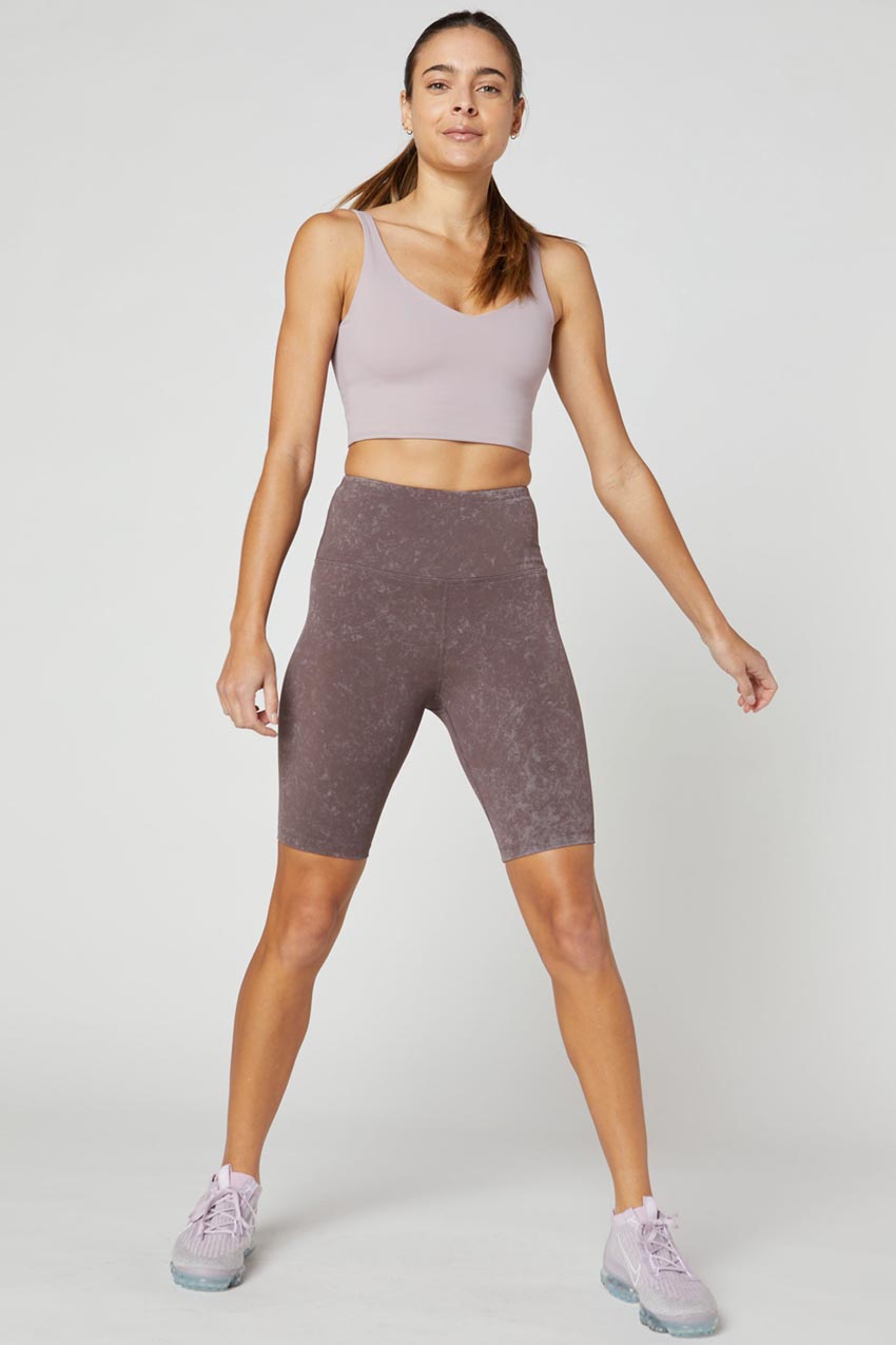 Sloane Vital Cropped V-Neck Light Support Sports Bra