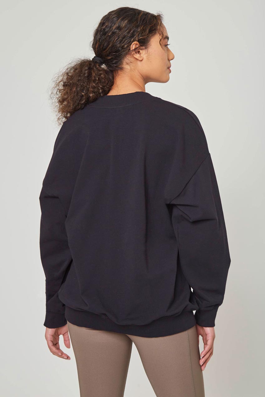 Saige Unwind Boyfriend V-Neck Sweatshirt