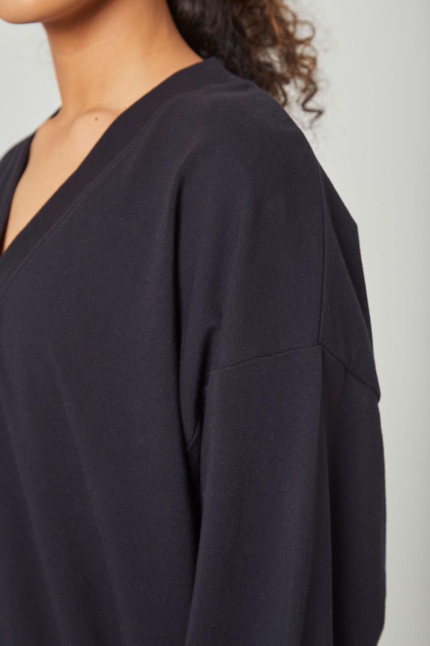 Saige Unwind Boyfriend V-Neck Sweatshirt
