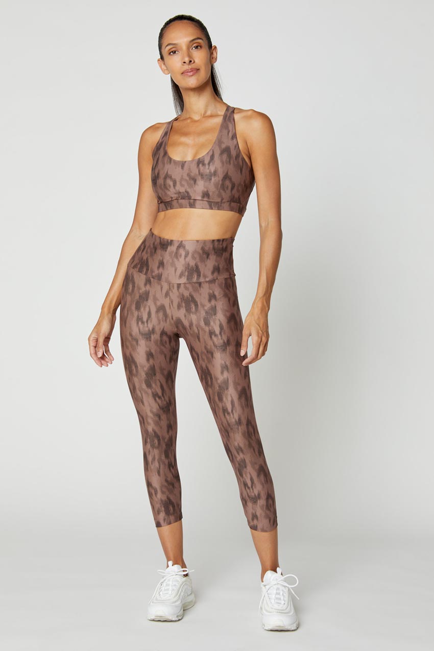 Illuminate Pursuit Recycled High-Waisted 21" Capri