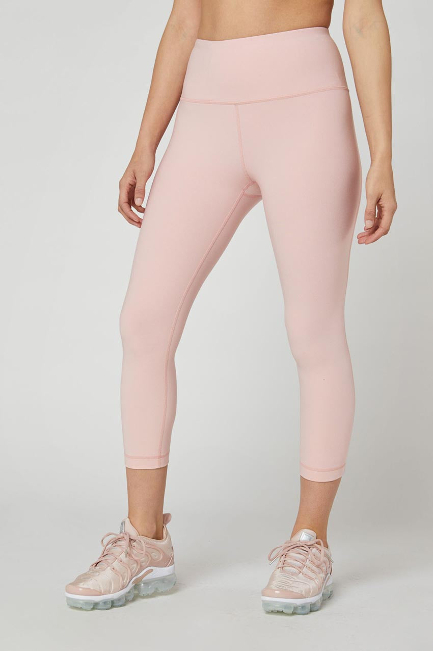 MPG Sport Dashing Explore High-Waisted 21" Capri in Blush