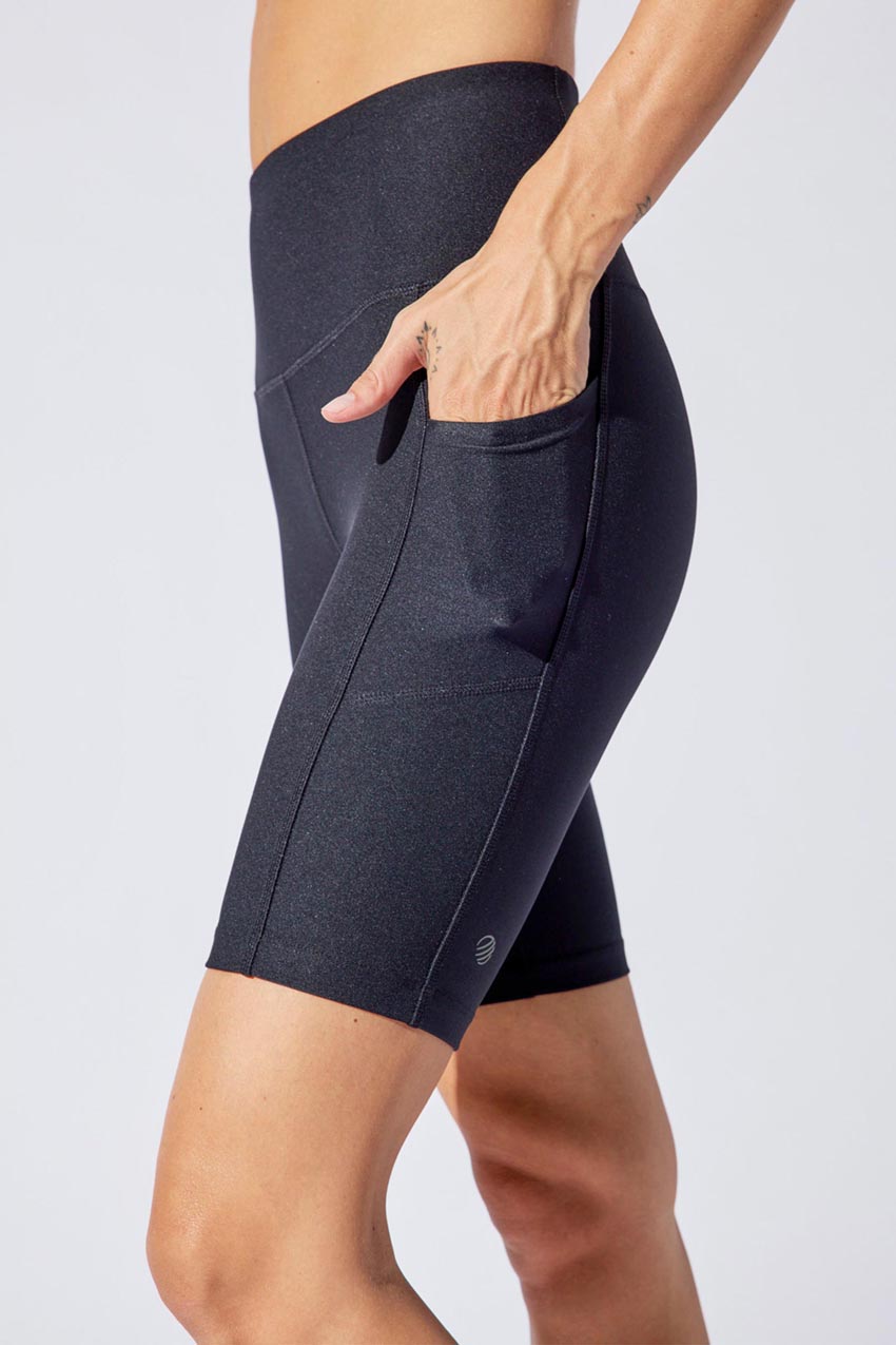 Brisk MPG SCULPT Recycled High Waisted Biker Short
