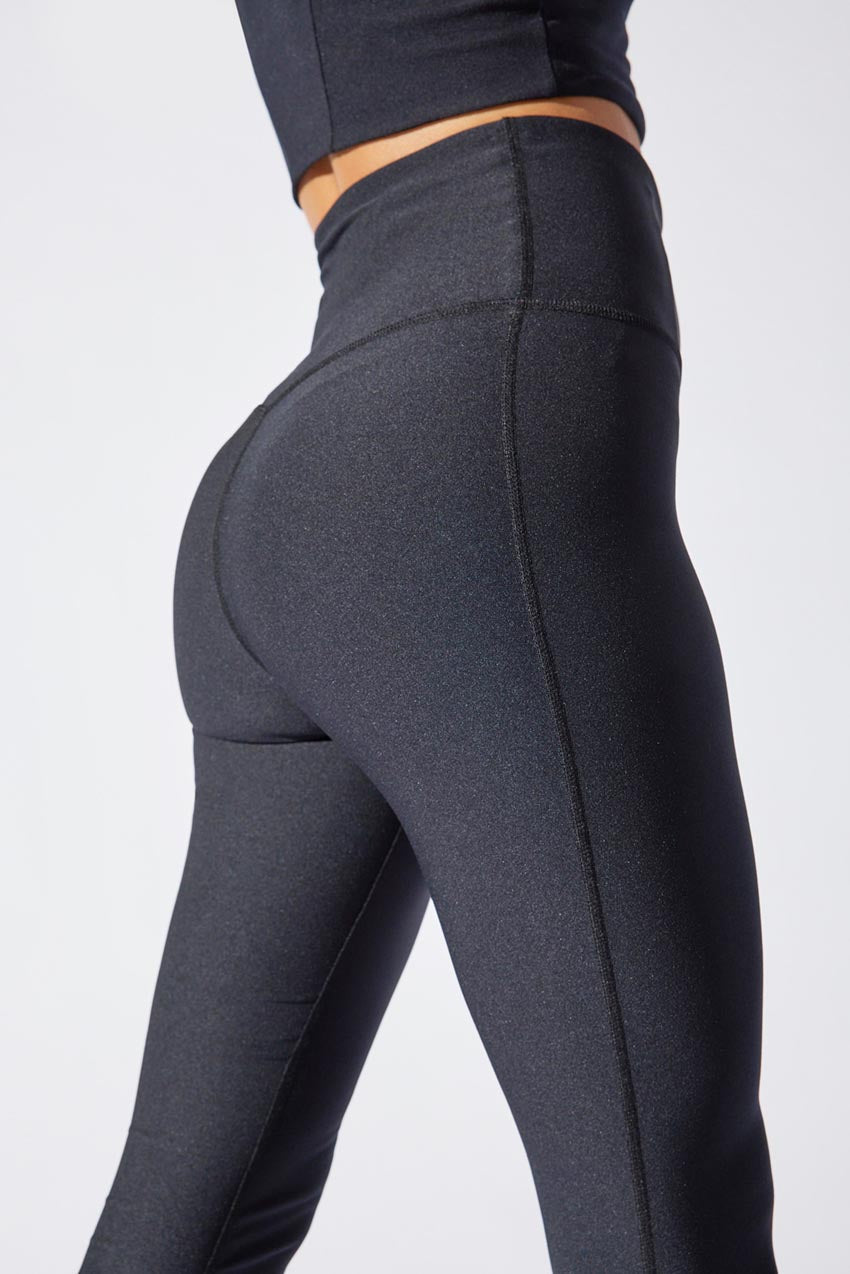 Rapid Explore High-Waisted Cut-to-Length Hem 31" Legging