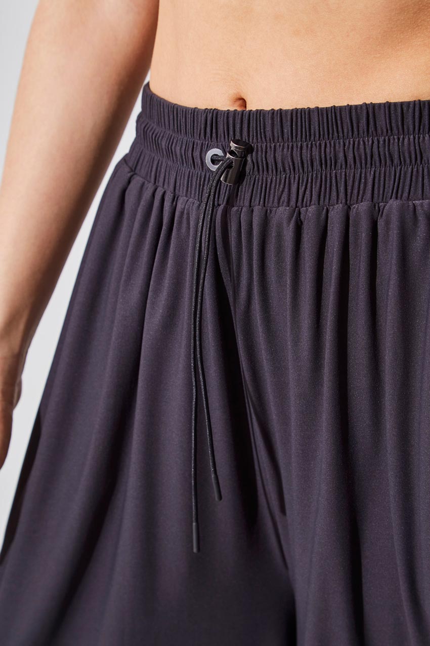 Groove Luxe Tactel® Cropped Wide Leg Pant