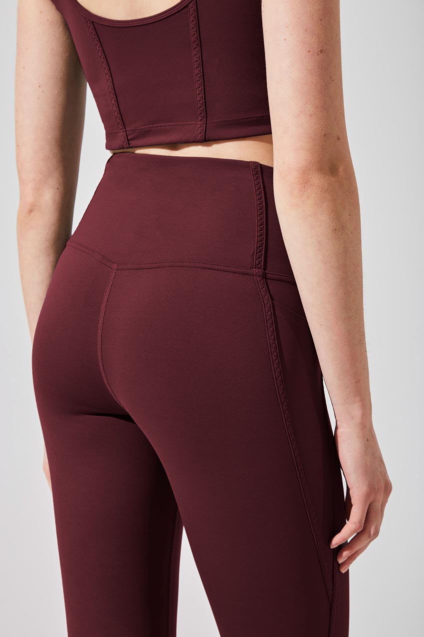 Yael MPG SLEEK Recycled Nylon High Waisted 7/8 Legging