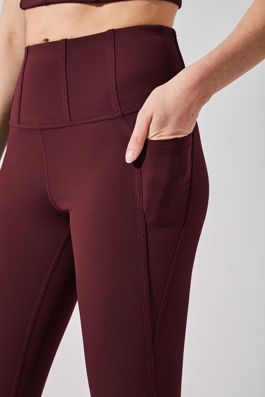 Yael MPG SLEEK Recycled Nylon High Waisted 7/8 Legging