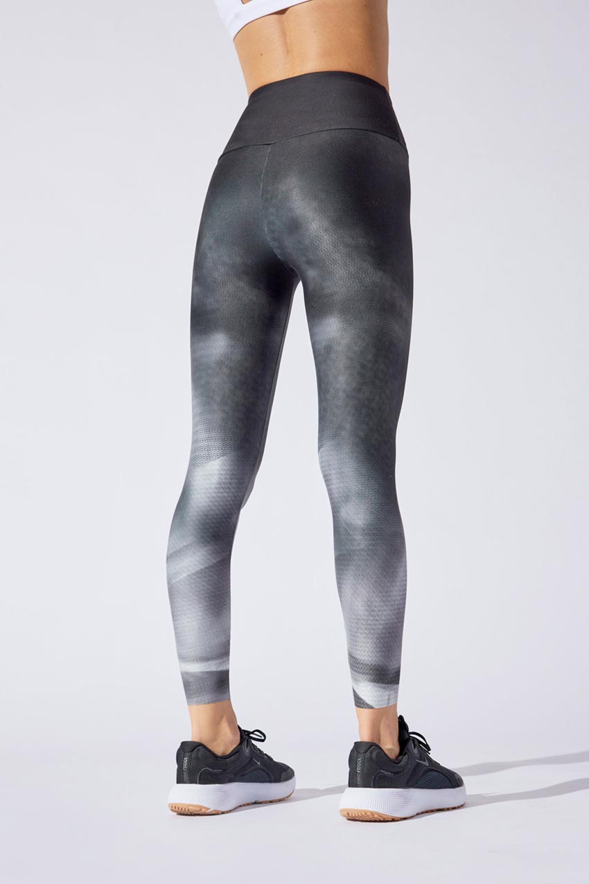 Strive MPG SCULPT Recycled High Waisted 7/8 Printed Legging