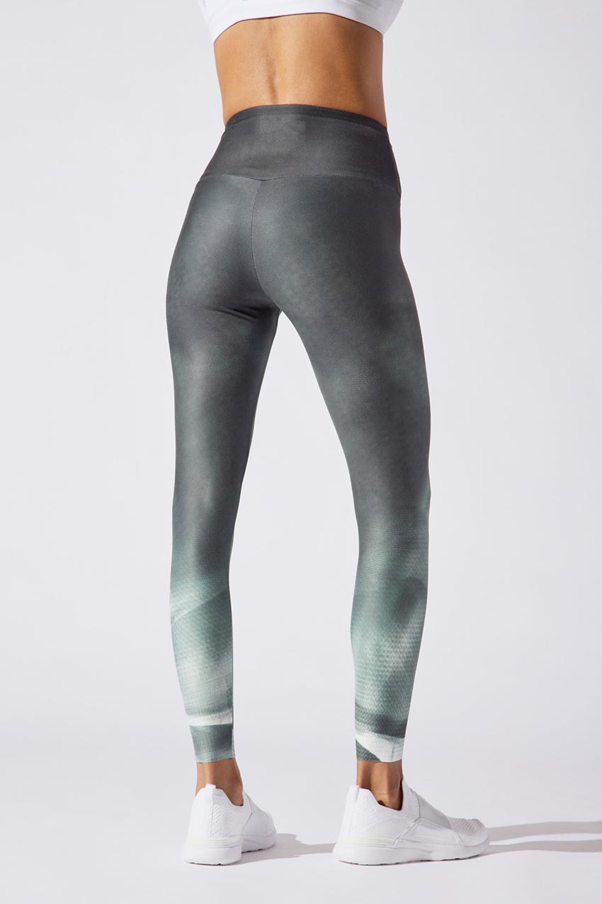 Strive MPG SCULPT Recycled High Waisted 7/8 Printed Legging
