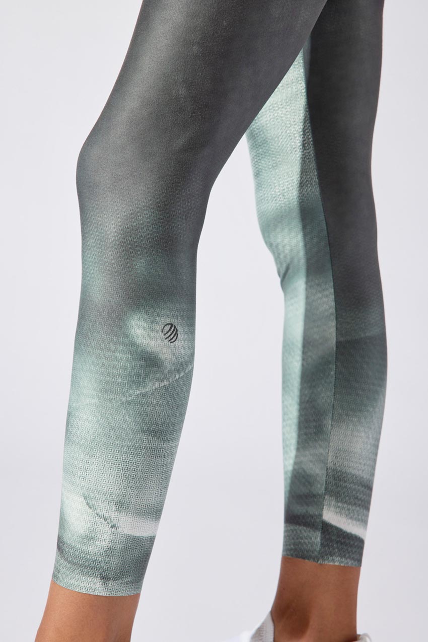 Strive MPG SCULPT Recycled High Waisted 7/8 Printed Legging