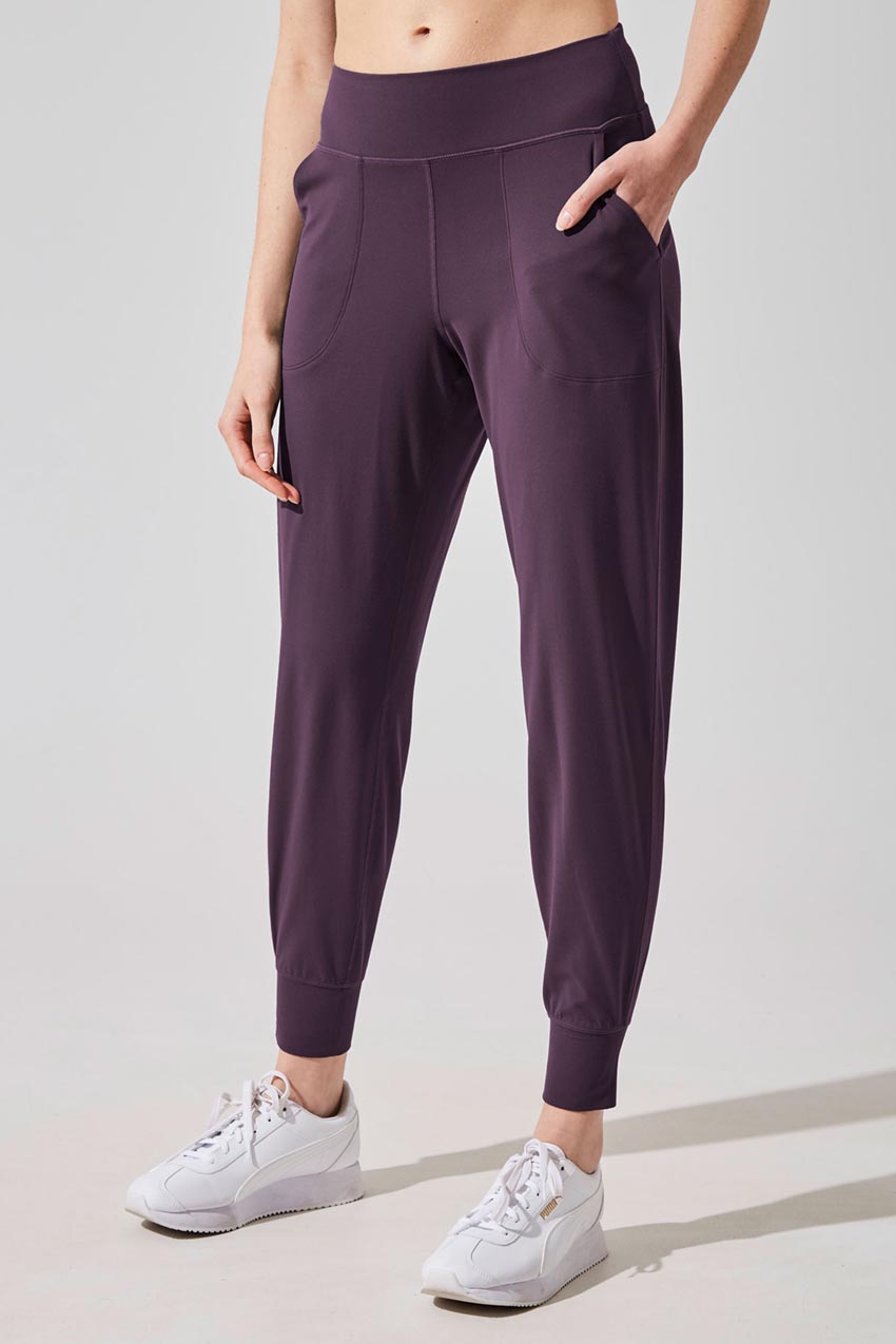 Active joggers outlet womens