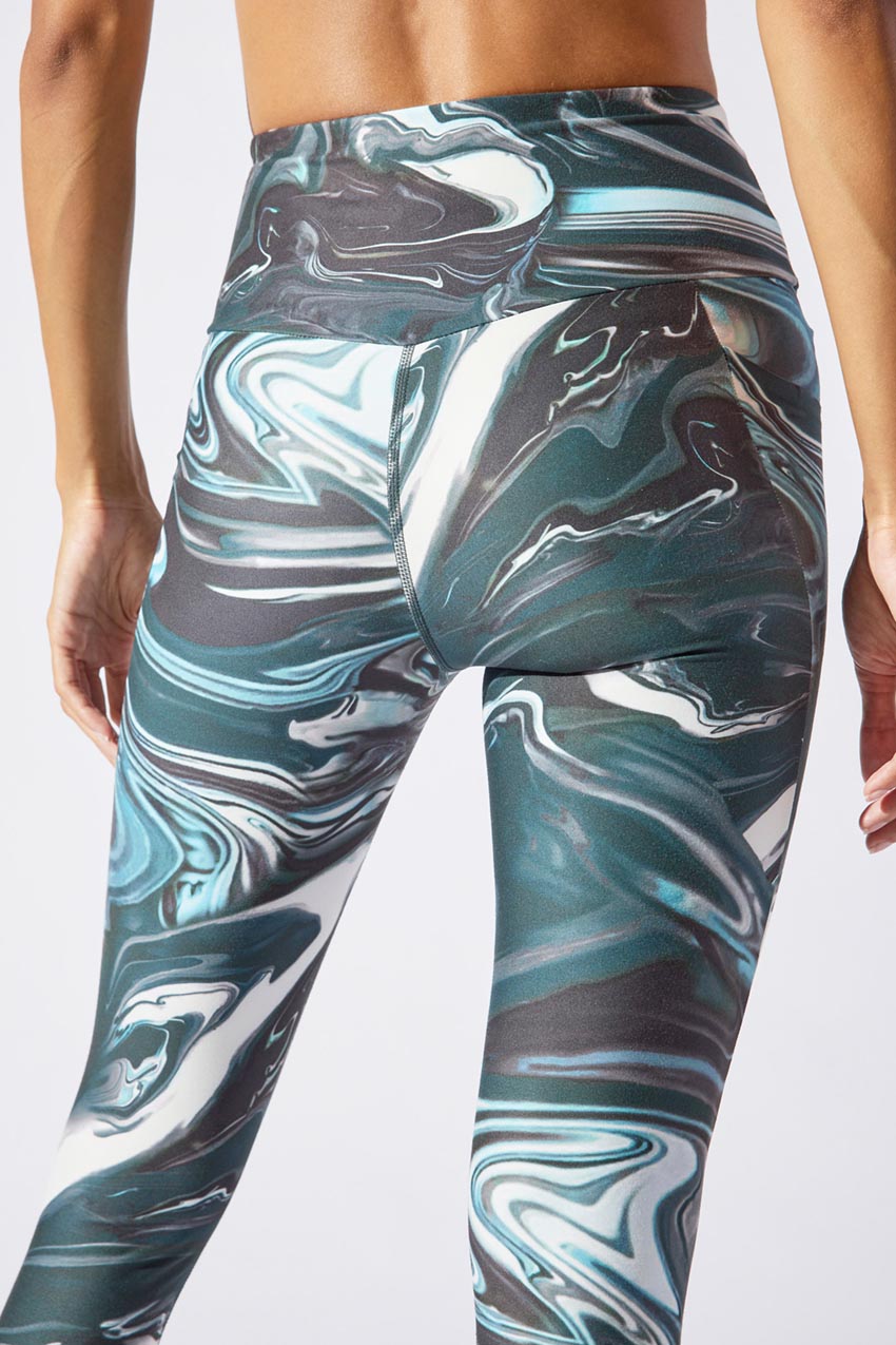 Score MPG SCULPT Recycled High Waisted 7/8 Legging