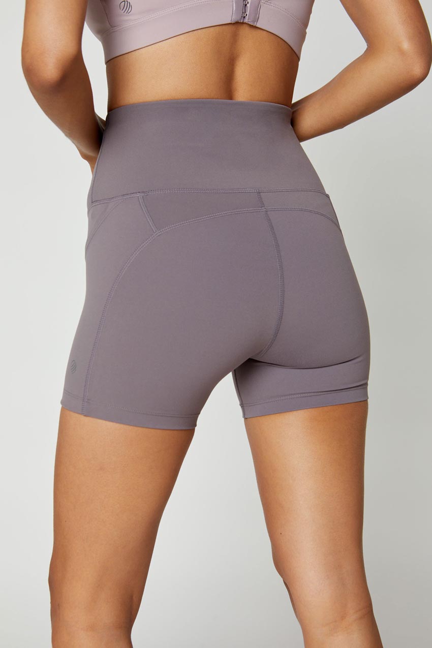 Gianna Vital Ultra High-Waisted 4" Short