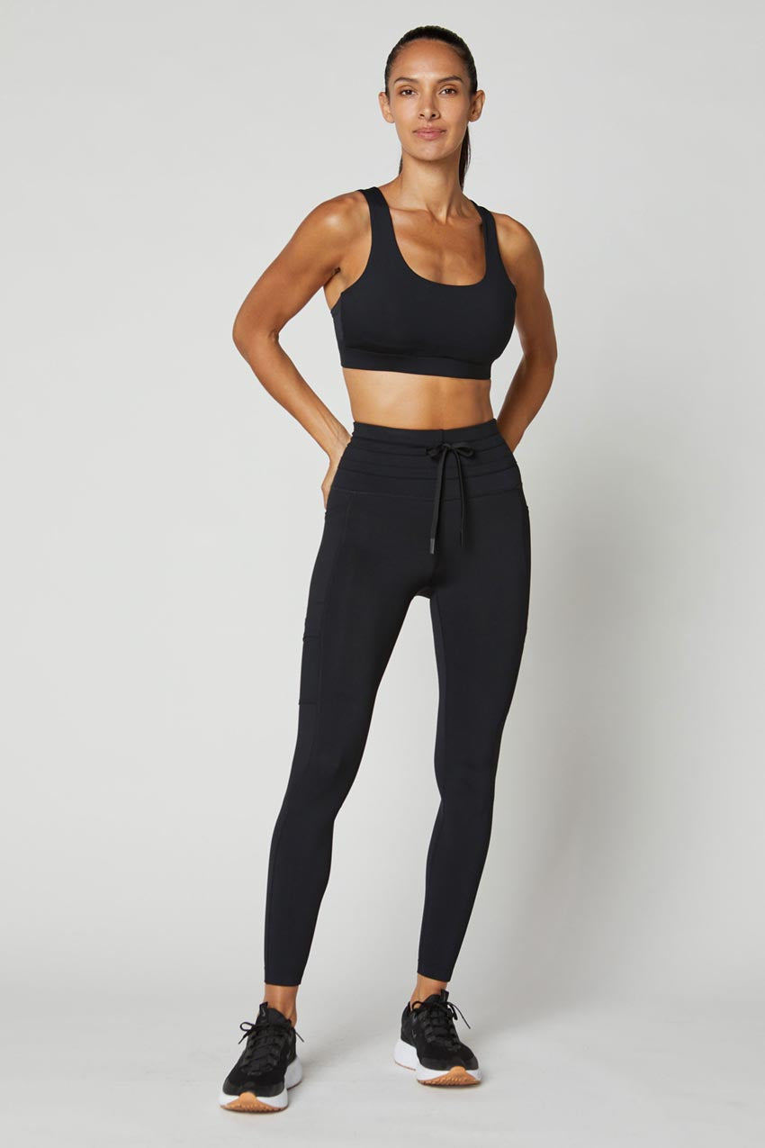 Lorde Multiple Pockets High-Waisted Legging