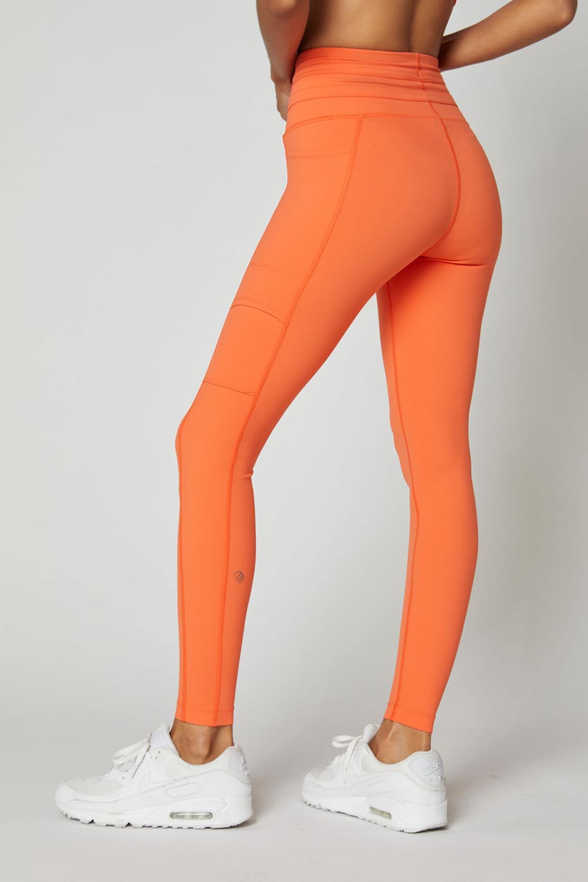 Lorde Multiple Pockets High-Waisted Legging
