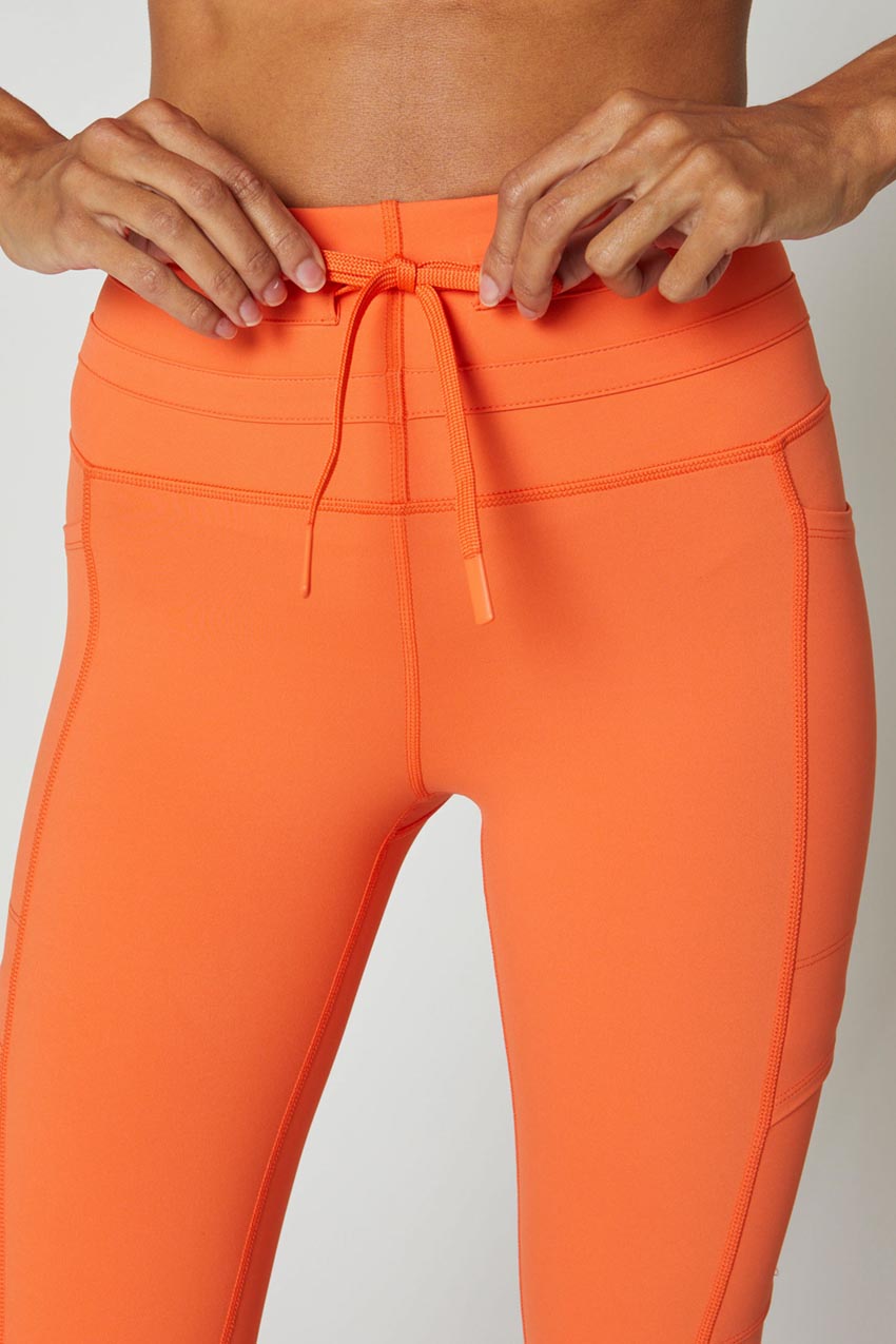 Lorde Multiple Pockets High-Waisted Legging