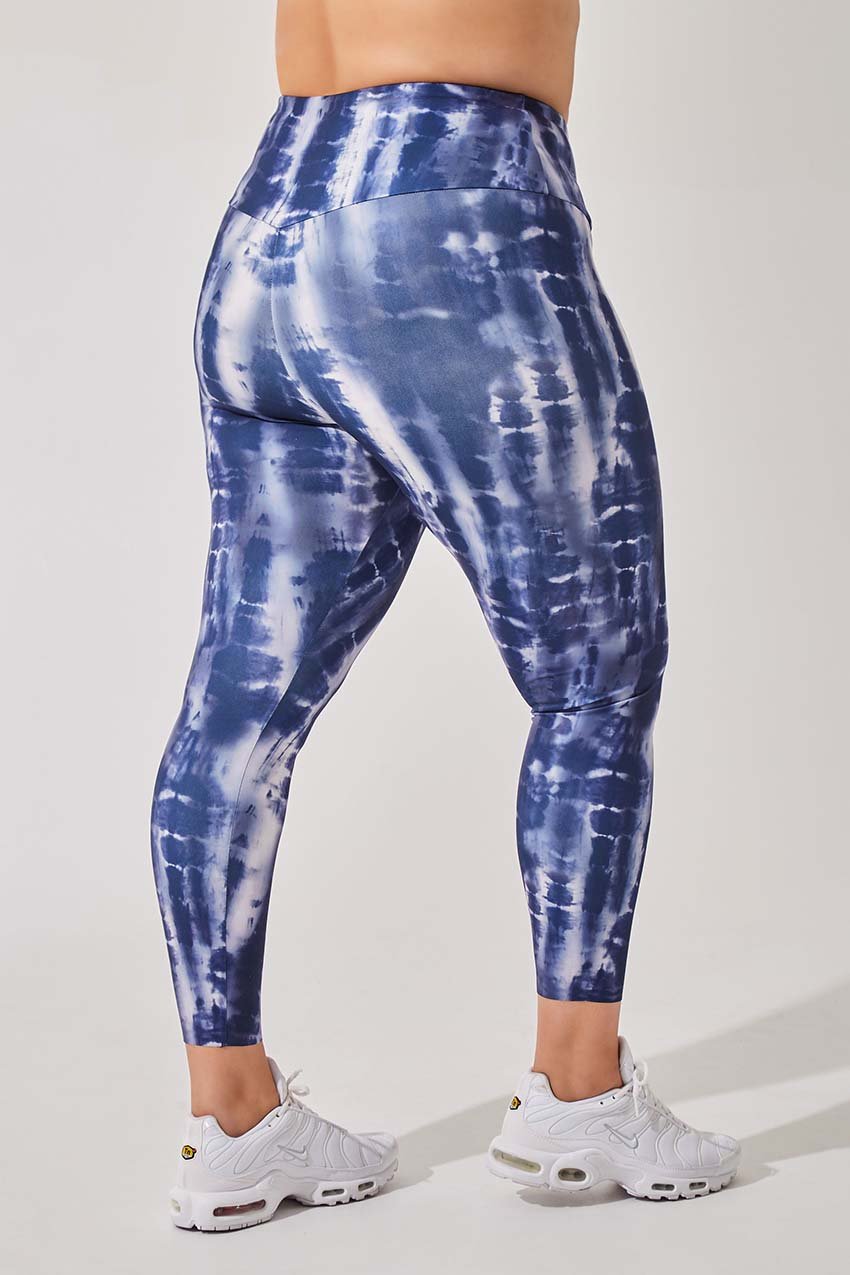 Strive High Waisted Recycled Polyester 7/8 Legging