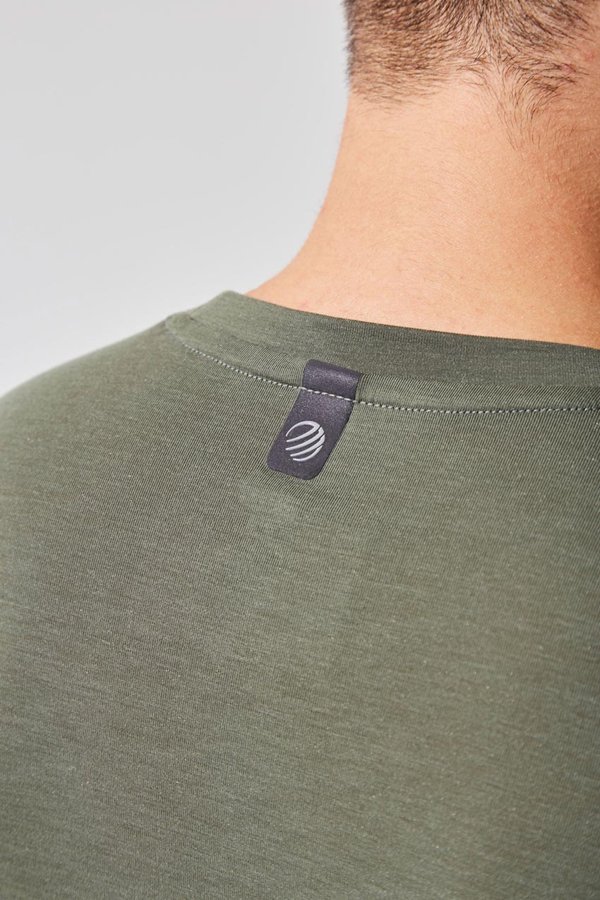 Recharge Recycled Polyester Stink-Free Long Sleeve