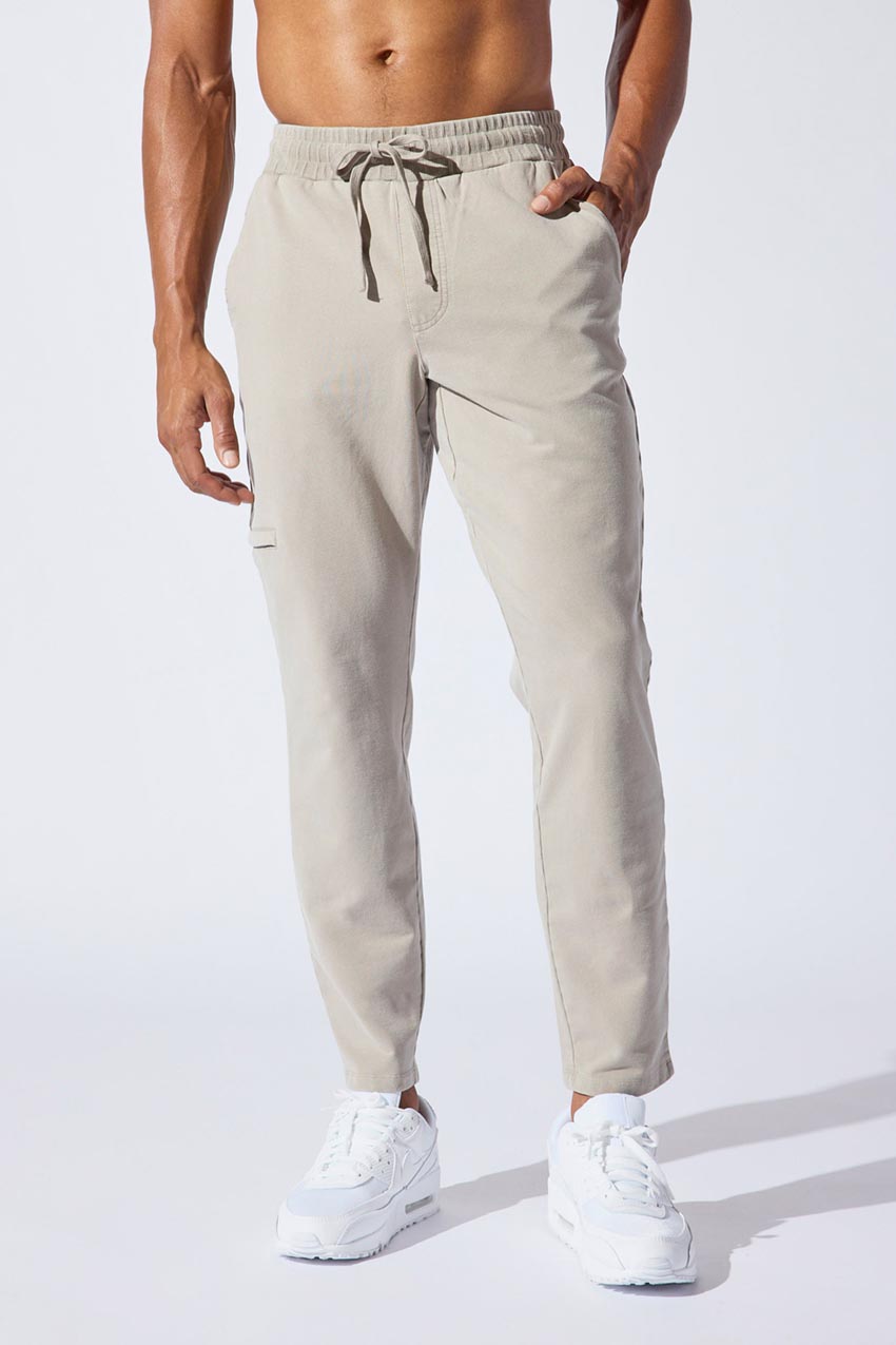 MPG Sport Liam Slim Leg Lounge Pant Men's Pants in Distressed Chalk