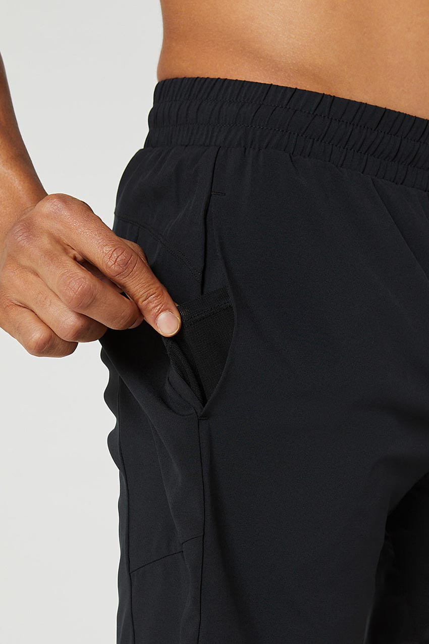 Catch Stride 7" Short with Liner