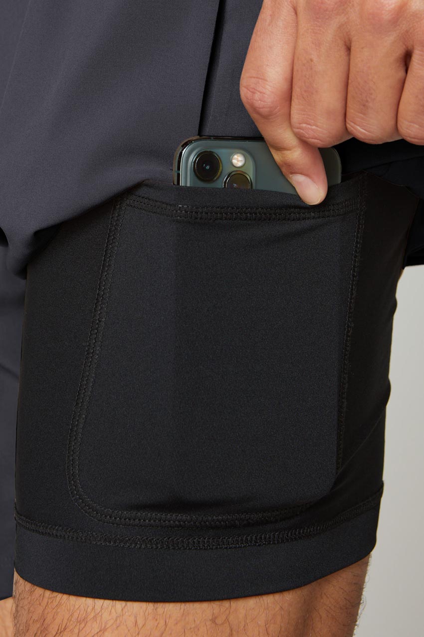Catch Stride 7" Short with Liner