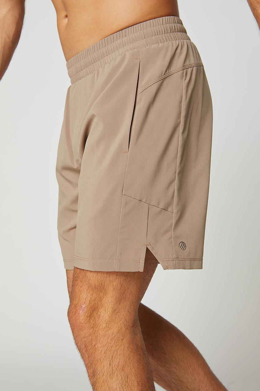 Catch Stride 7" Recycled Polyester Short with Liner