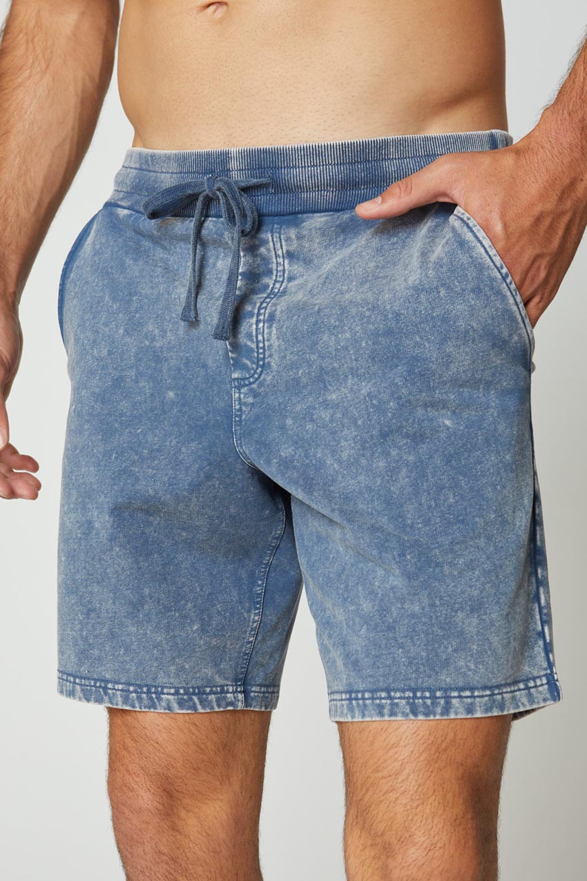 Row All Gender 8" Washed Short
