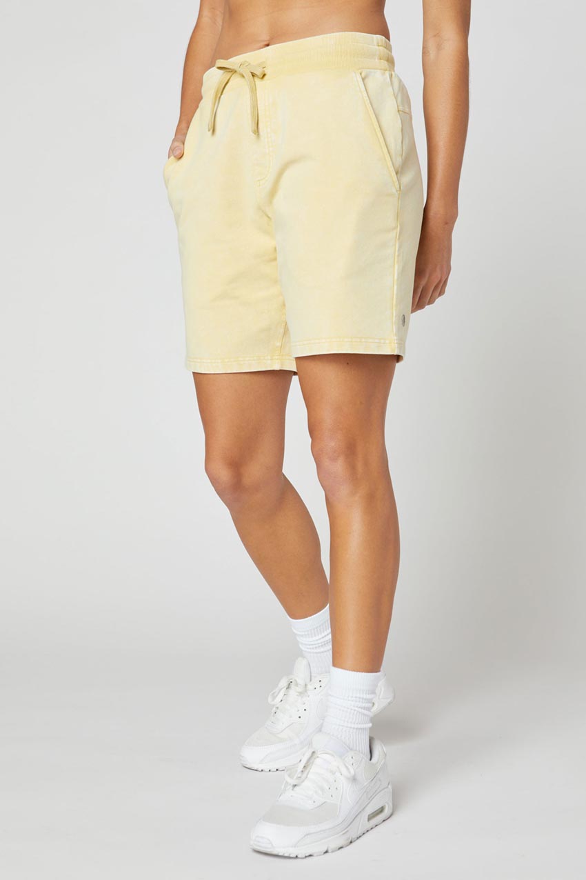 Row All Gender 8" Washed Short