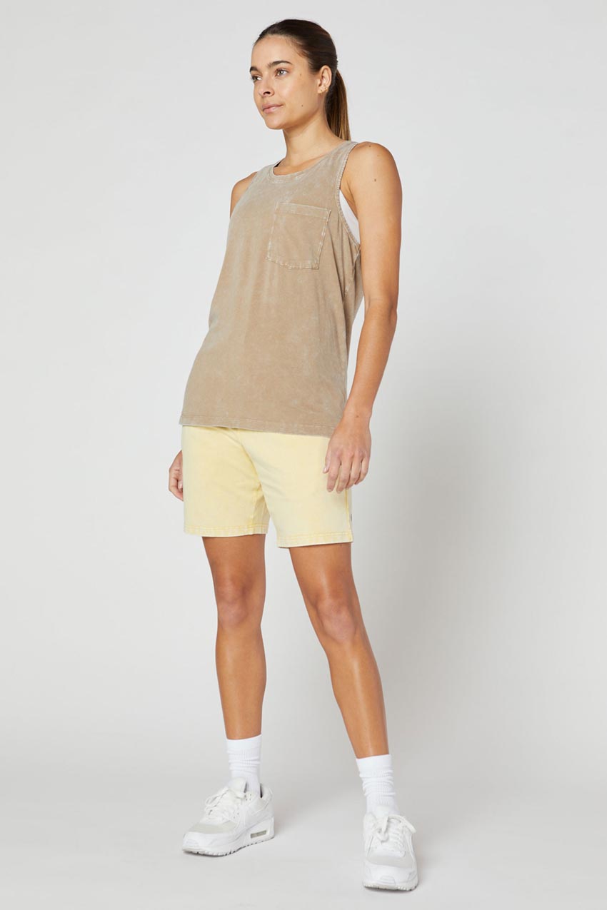 Row All Gender 8" Washed Short