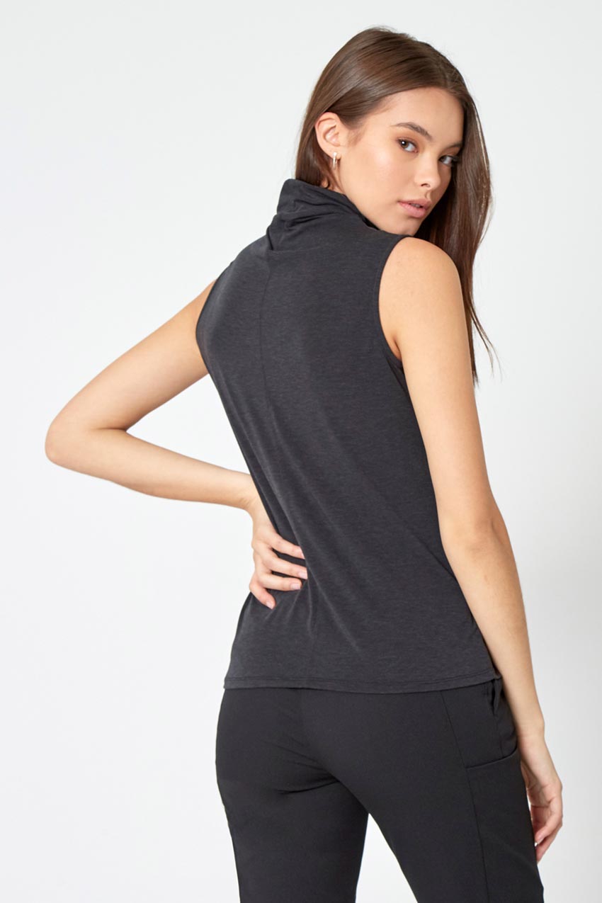 Asset Mock Neck RapidDry Tank