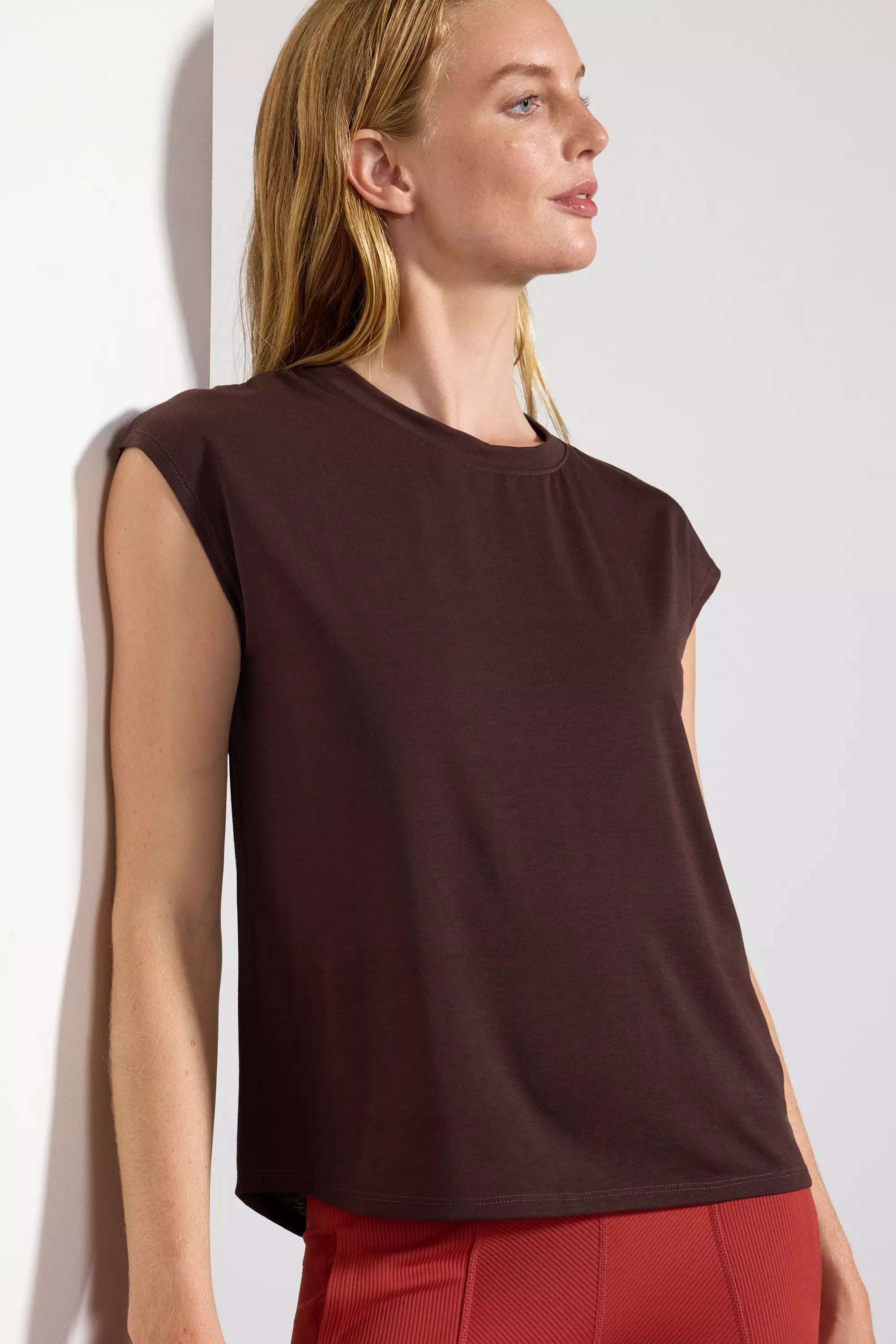 Performance Knit Sleeveless Tee - Chocolate Brown