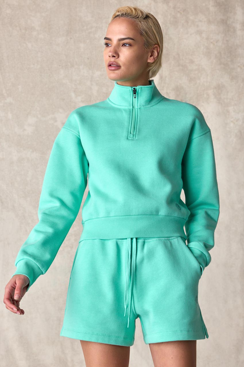 The Comfort Women’s 1/4 Zip Cropped Sweatshirt