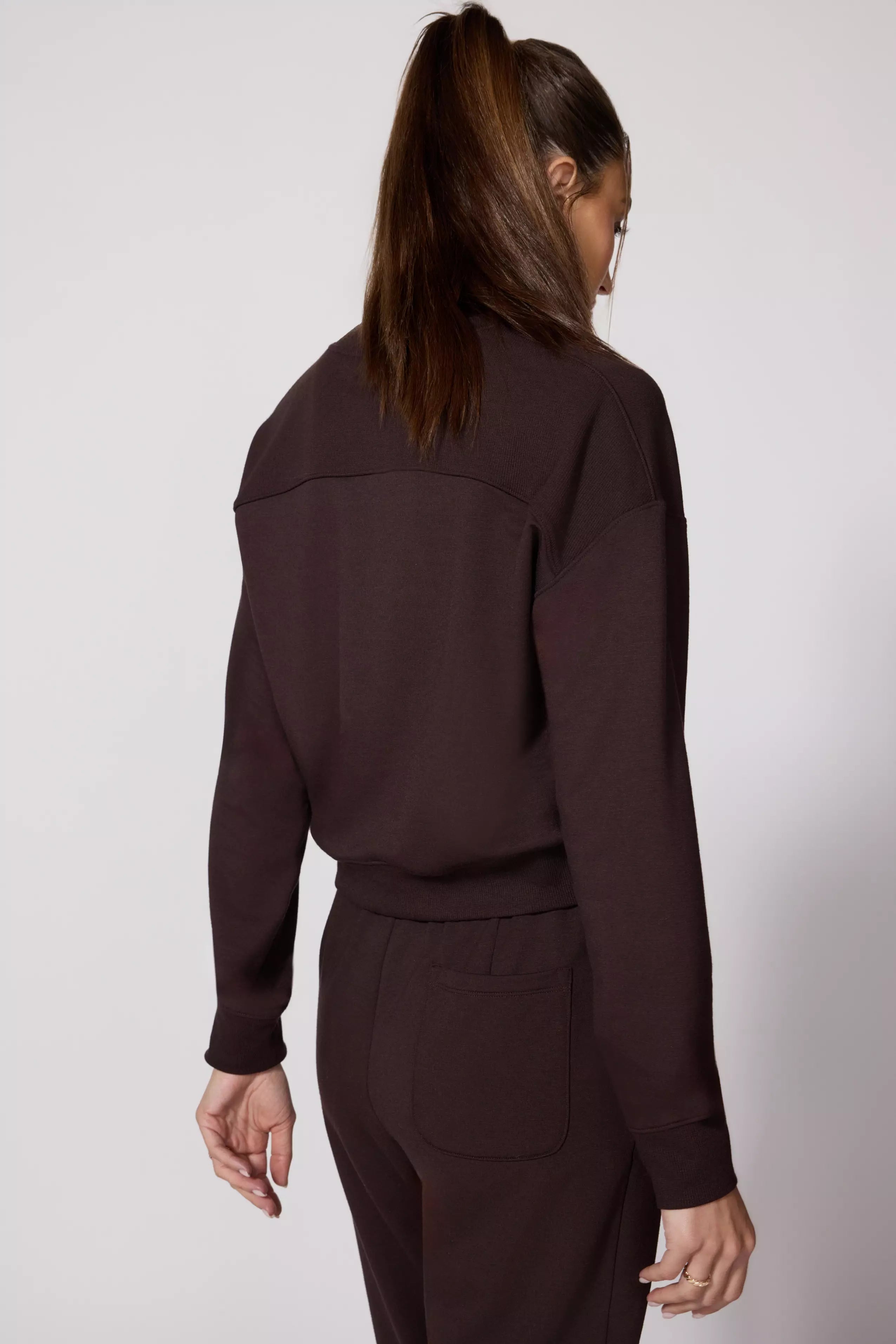 Cozy Fleece Pullover - Chocolate Brown