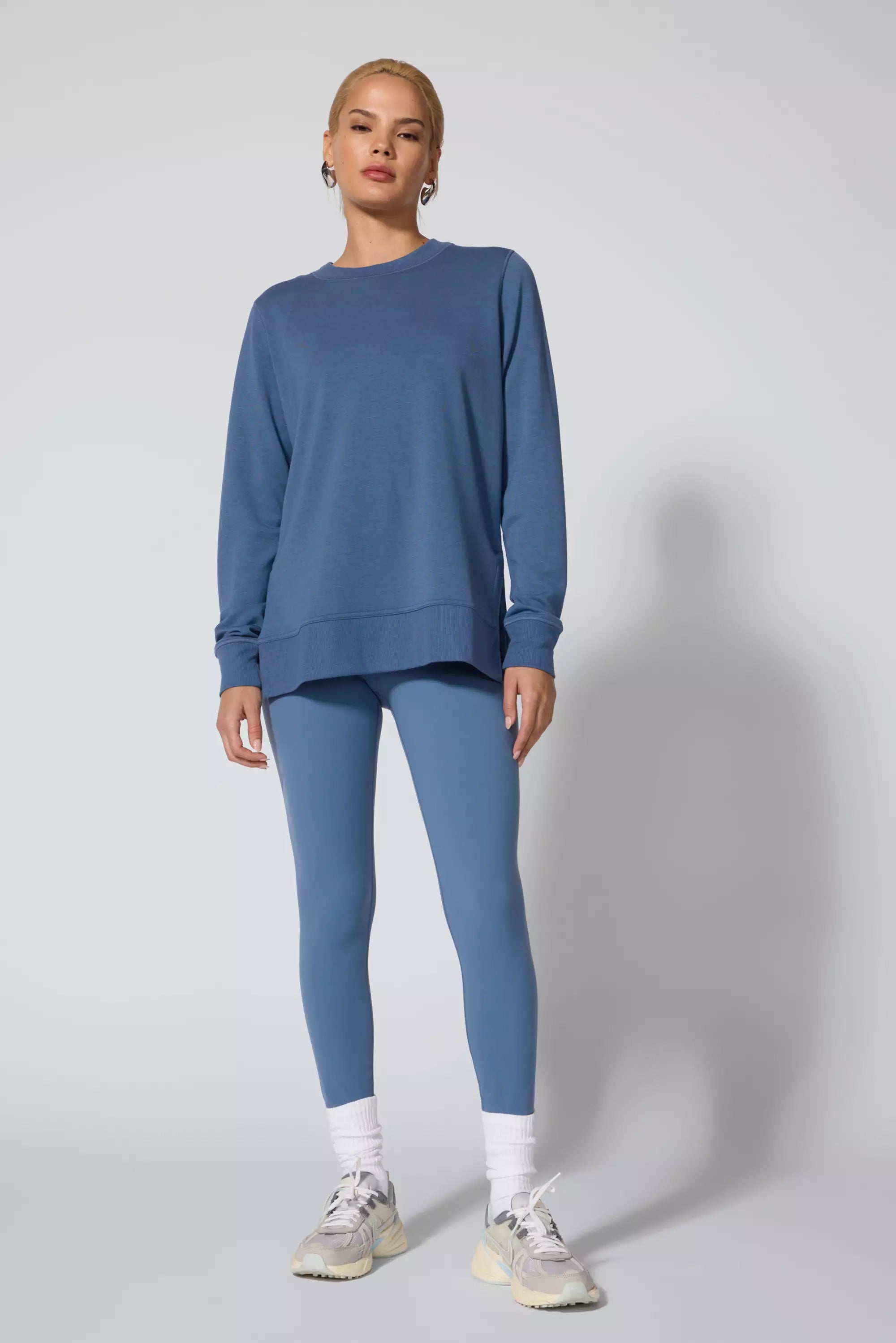 Cozy Fleece Relajado Reply Artover - Azul de gasolina