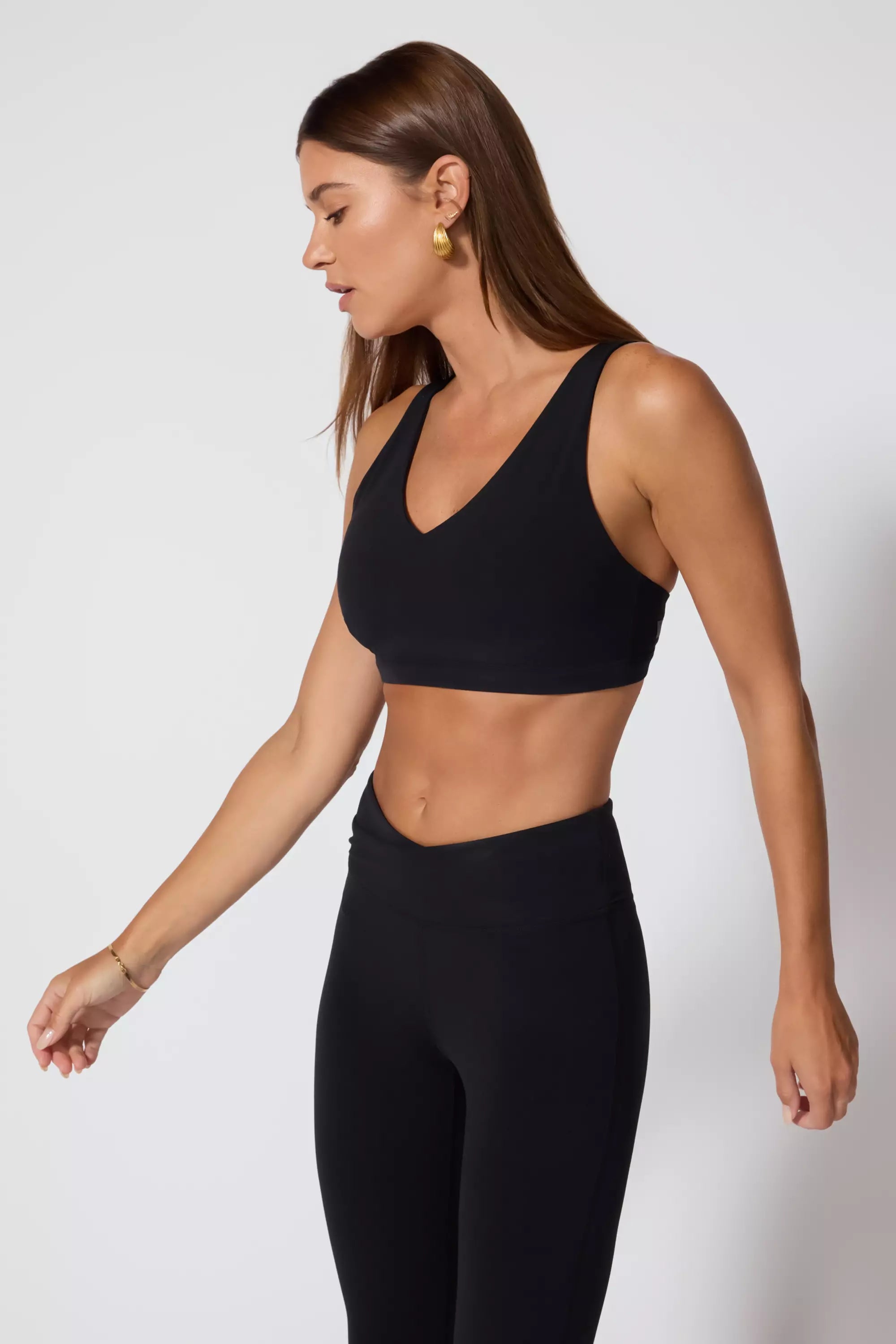 Vital Strappy Back Bra - Black