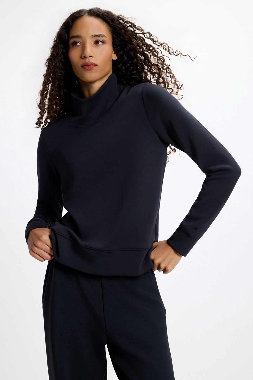 Dreamweave™ Mock Neck Sweatshirt - Black