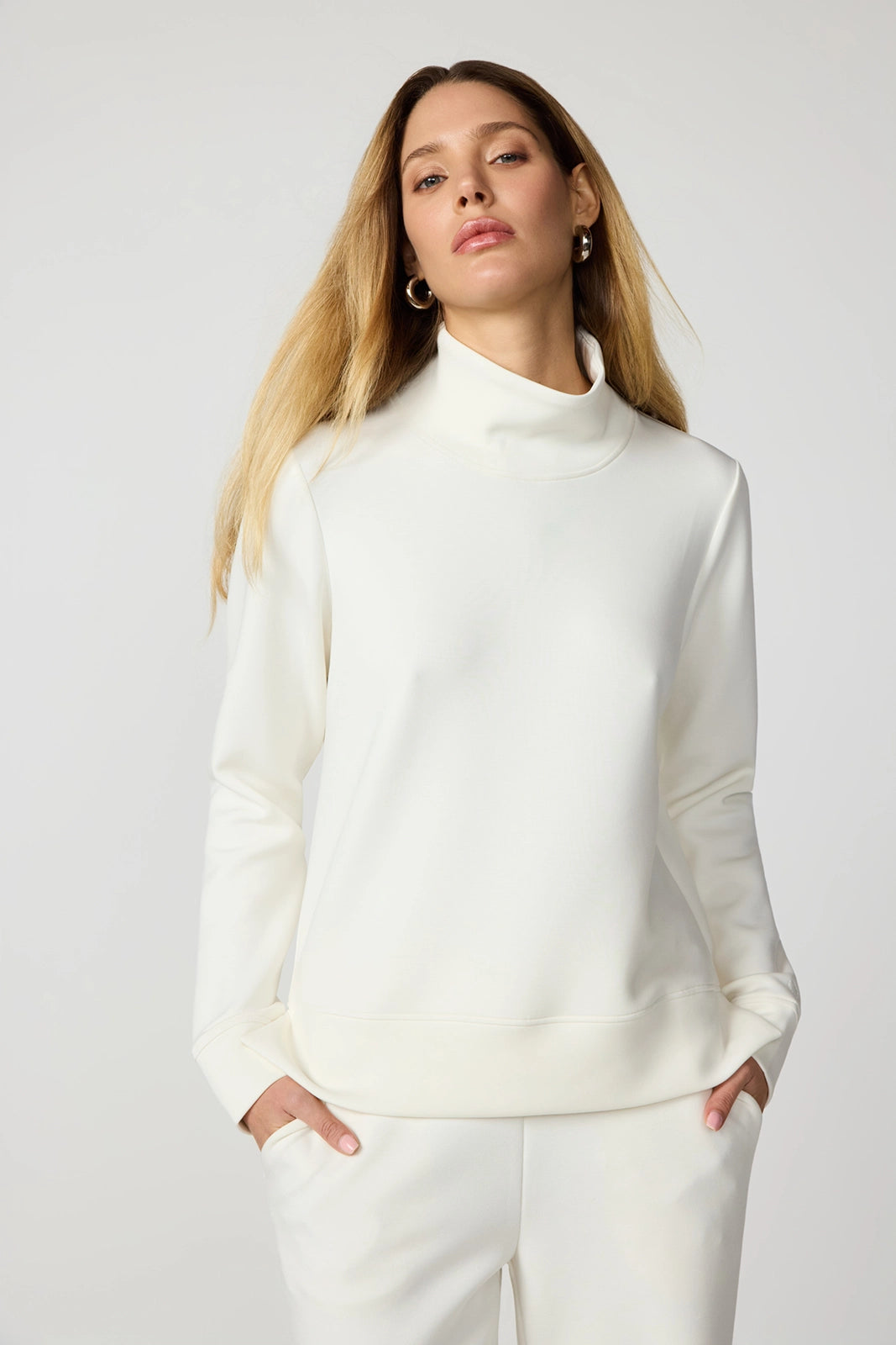 Dreamweave Mock Neck Sweatshirt - Vanilla