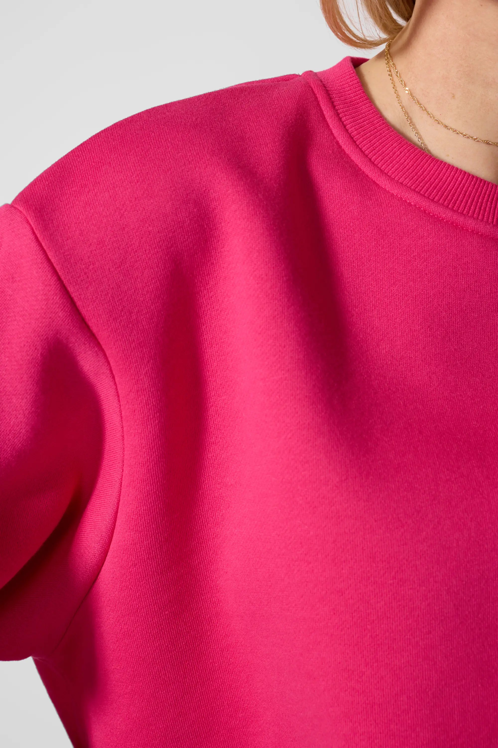 Luxefleece Cropped Sweatshirt & Liquid Bundle in Fuchsia