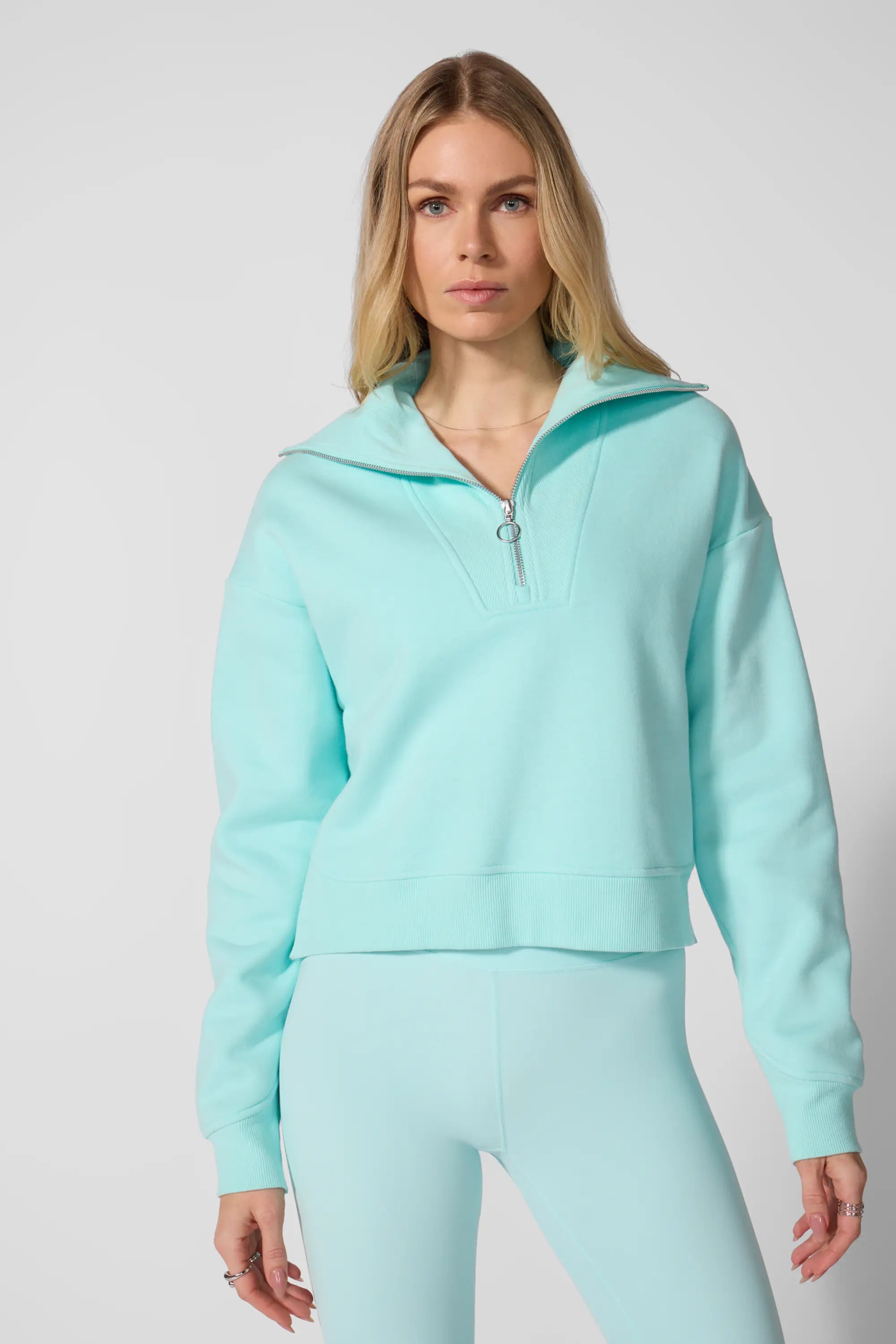 Luxefleece 1/4 Zip Sweatshirt - Limpet Shell