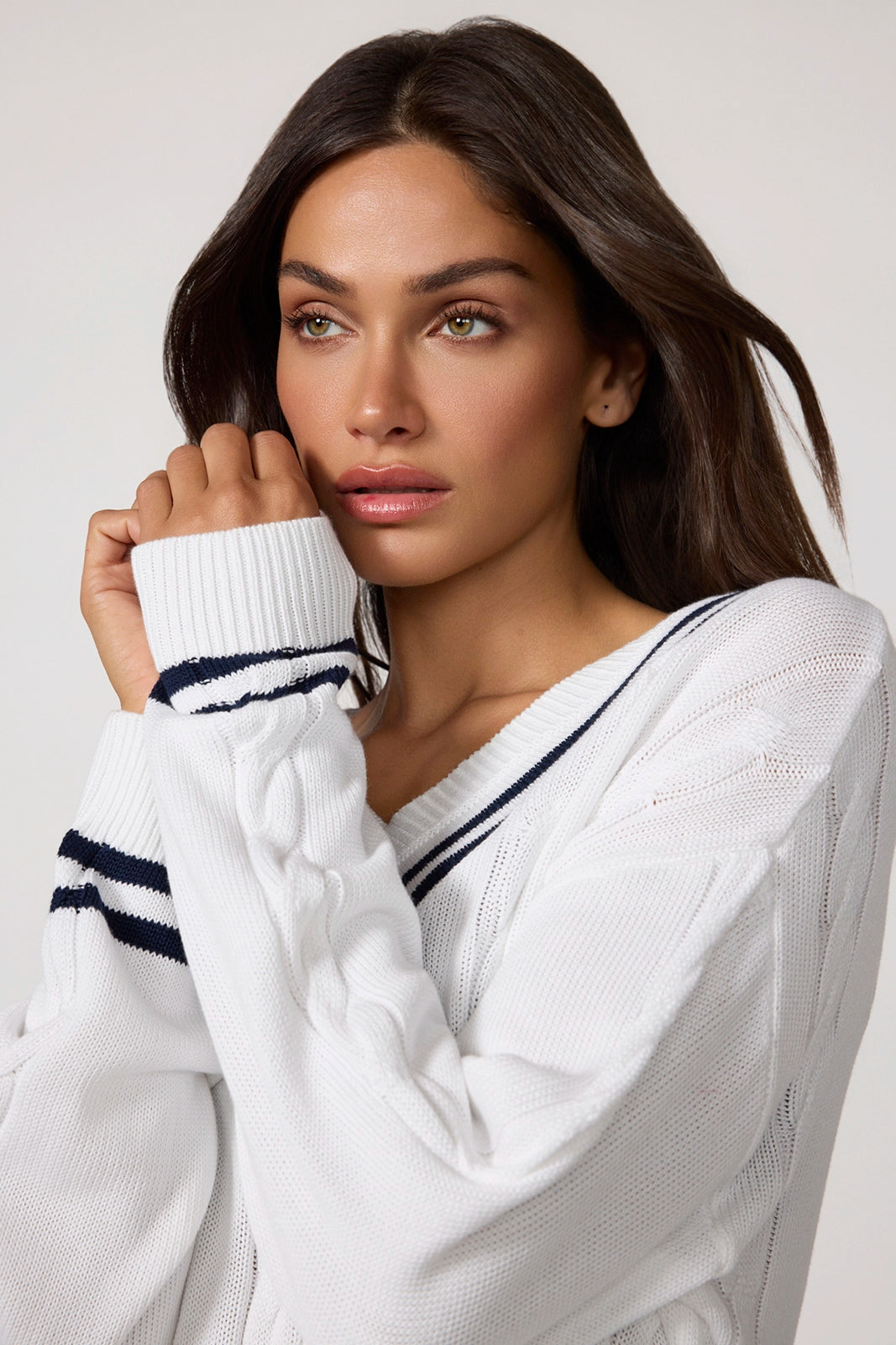 Club Sweater - Brilliant White/Navy Blazer