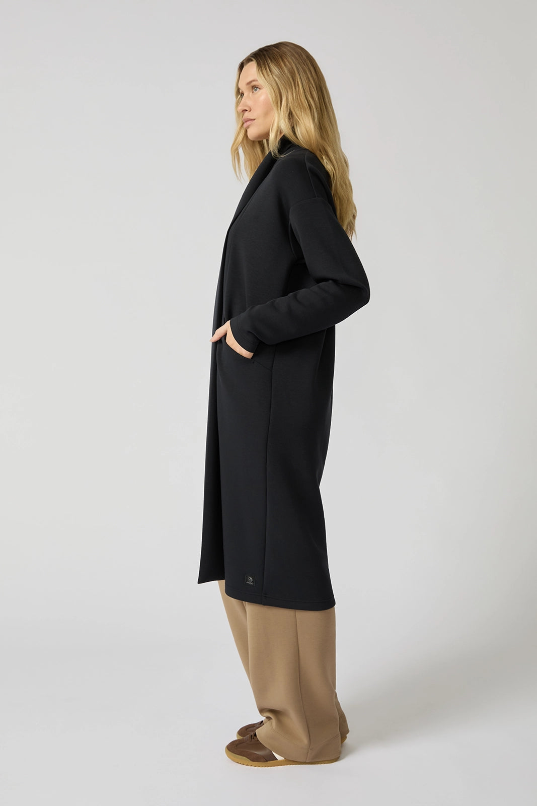 Dreamweave™ Long Cardigan - Black