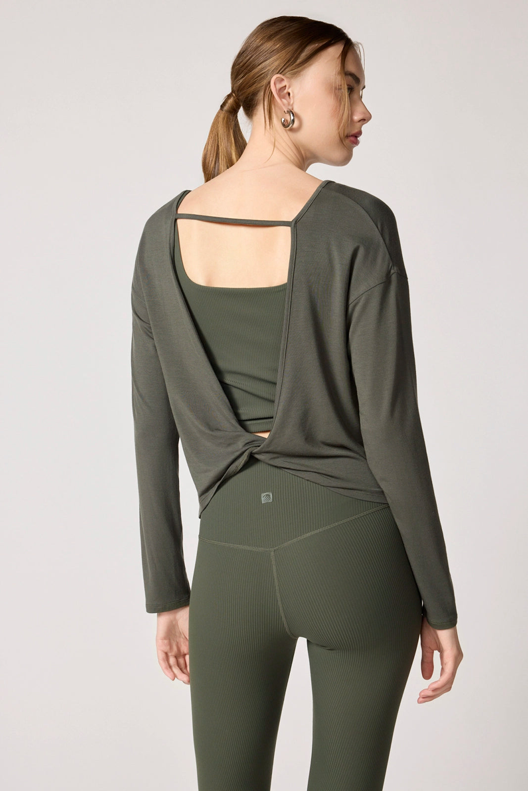 Breeze Twist Back Long Sleeve Top - Kambaba