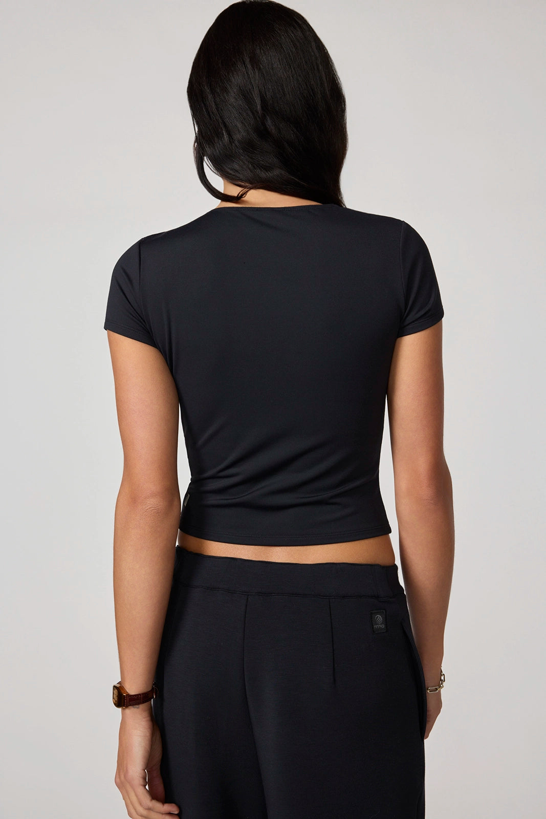 Cloud Knot Front Tee - Black