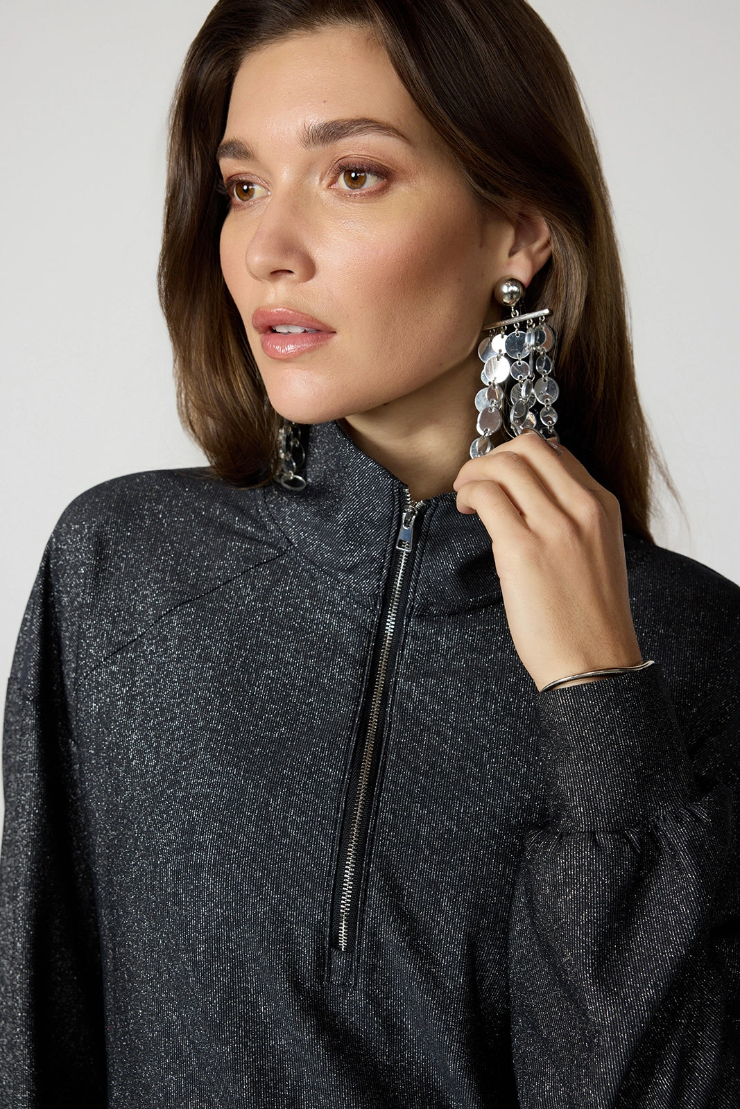 Shimmer Quarter Zip - Black w/ Silver