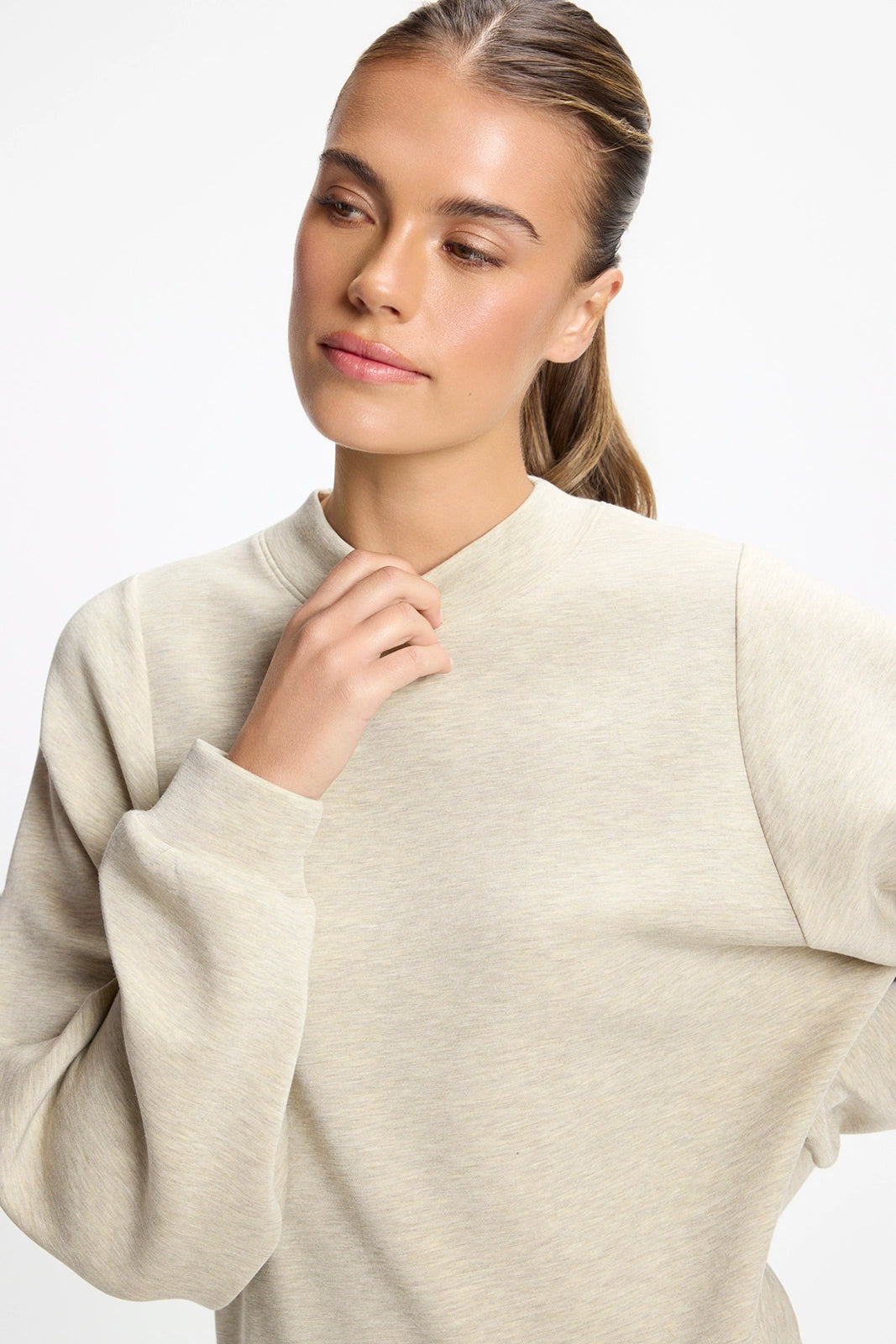 Dreamweave™ Crew Neck with Dropped Armhole - Htr Silver Sage
