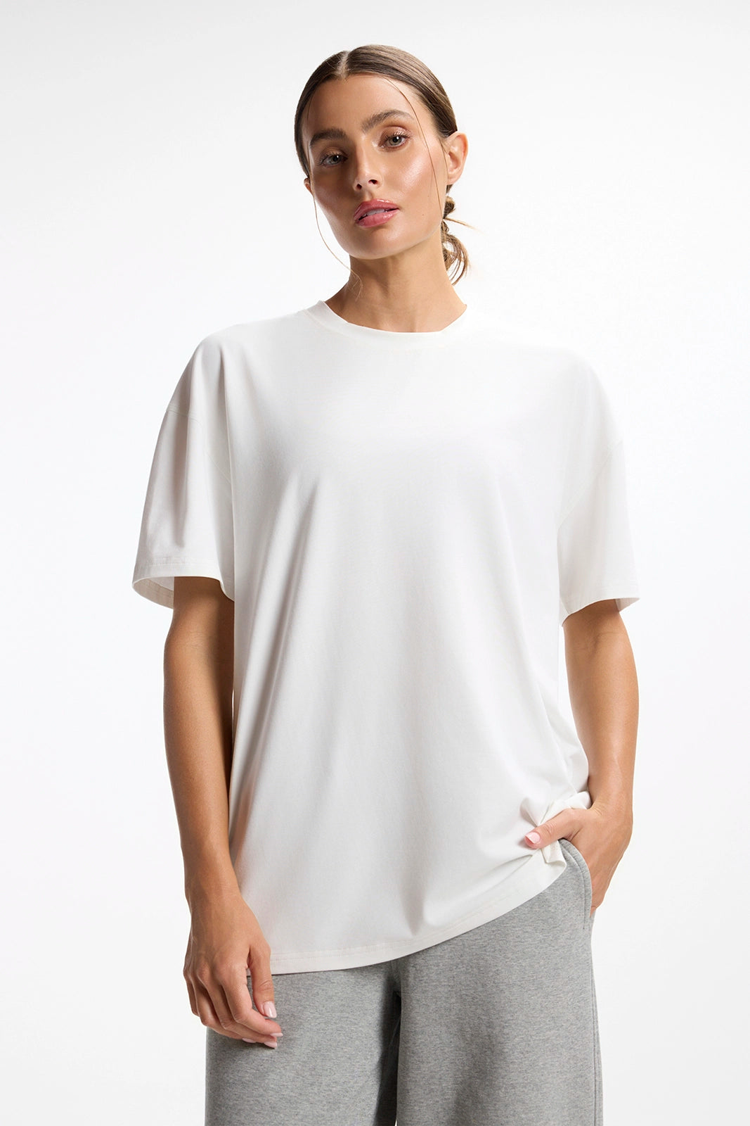 For general description, go to 'Main Product Description' region - Pima Relaxed Tee - Brilliant White