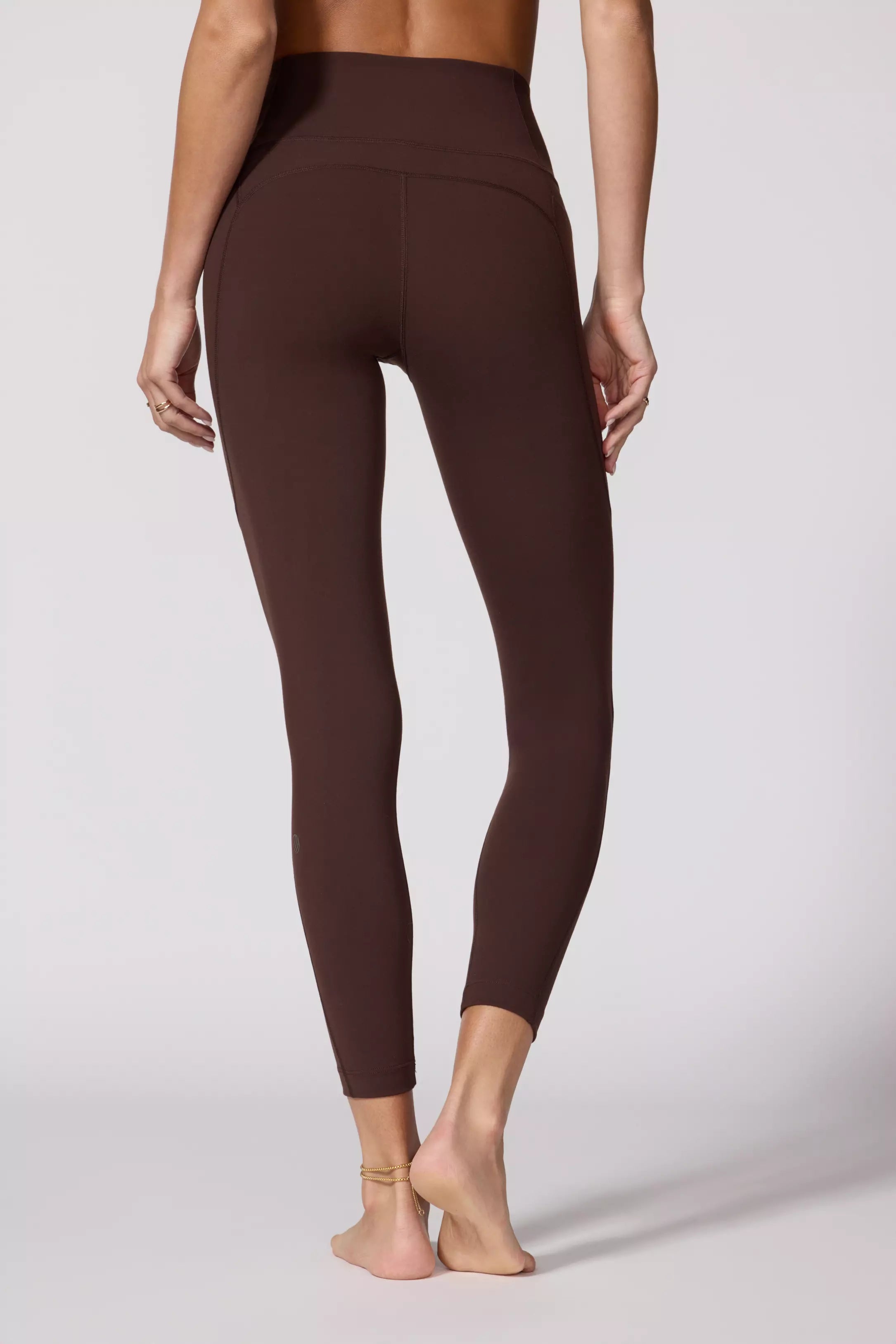 Velocity Legging con bolsillo - marrón chocolate