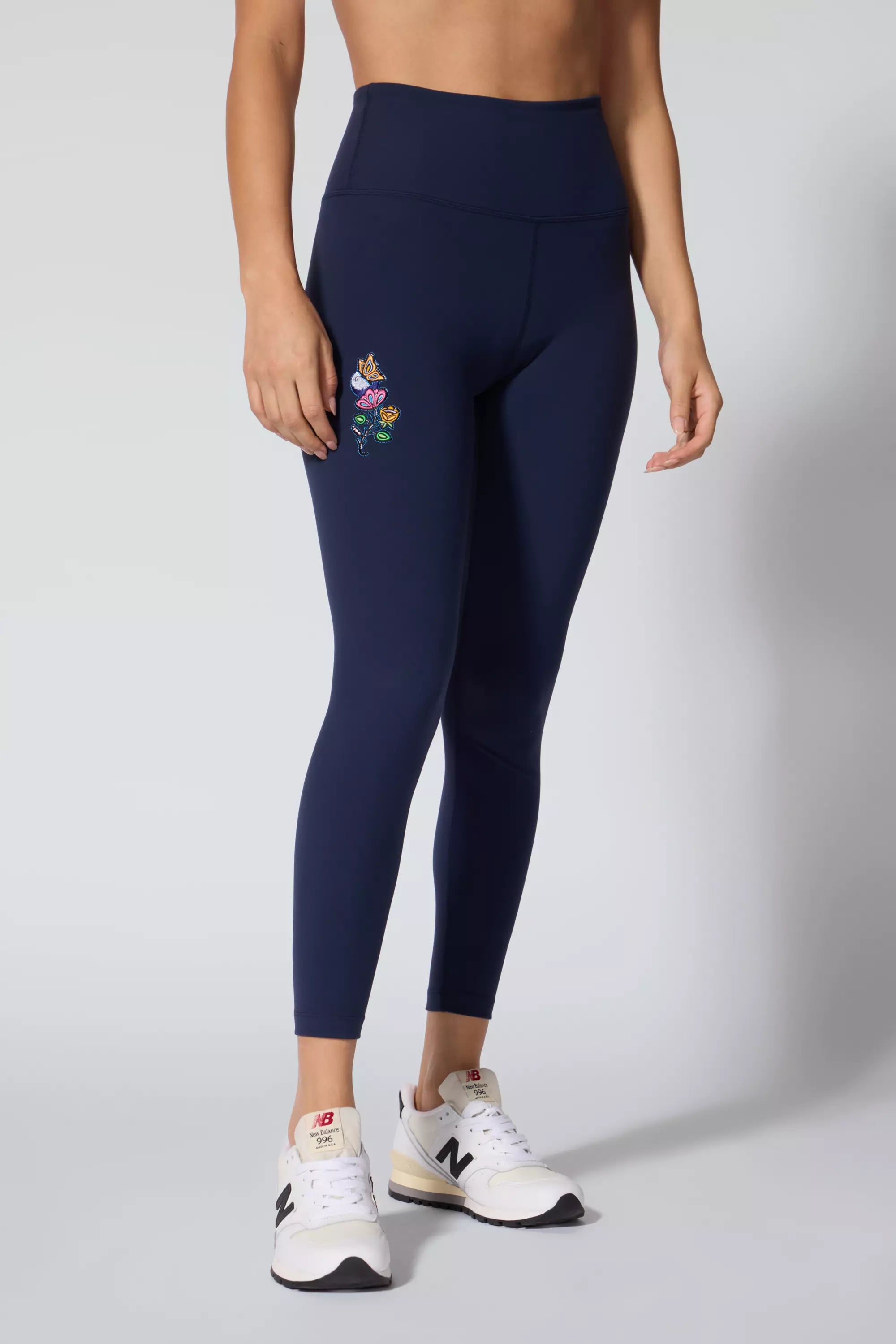 Legging bordado de velocidad - Armada profunda